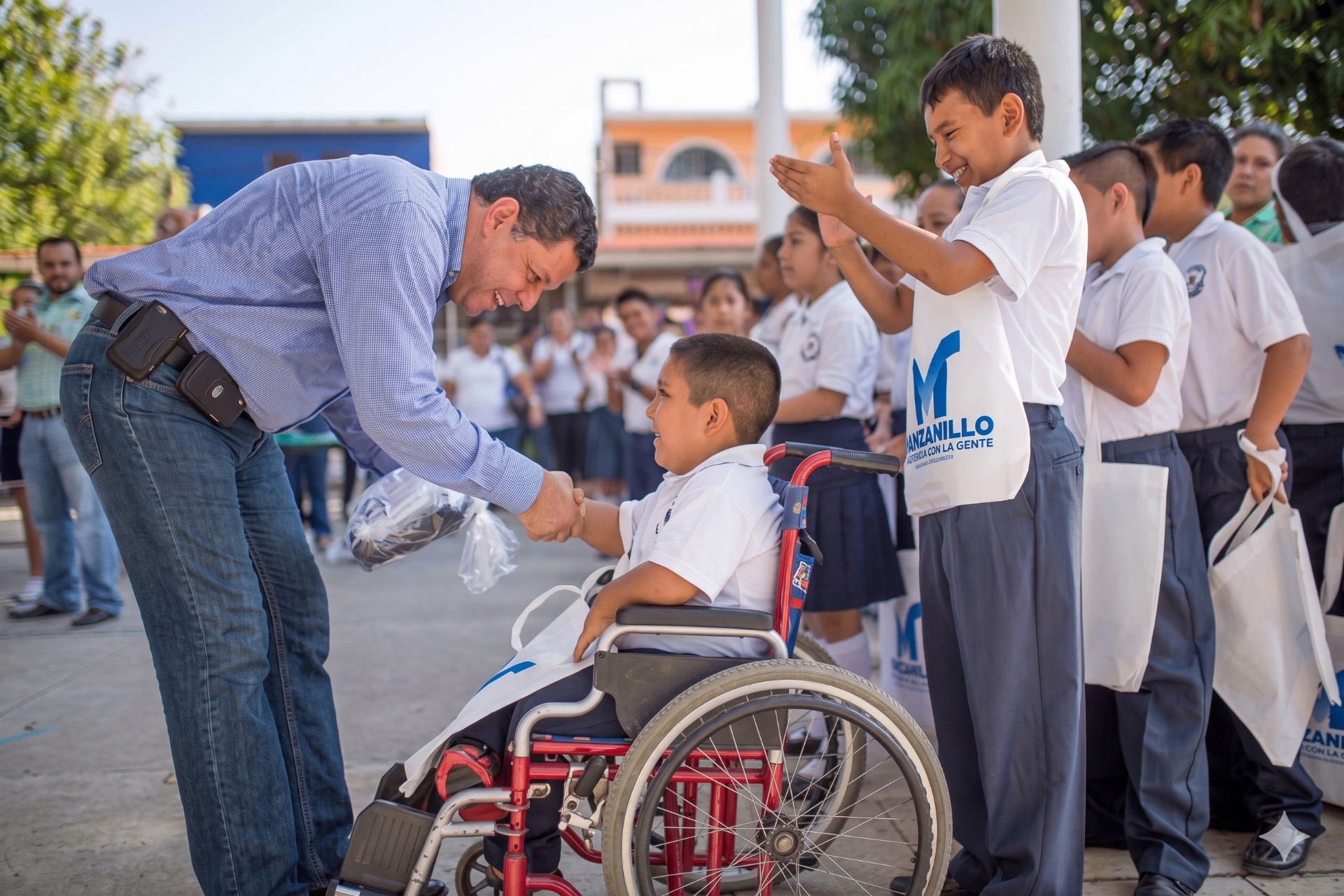 Apoyo a la educación